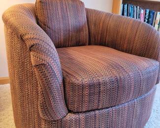 Mid Century Swivel Barrel Armchair.
