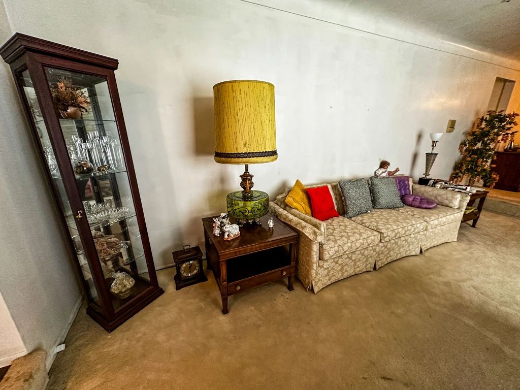 50 OFF Flint Estate Sale starts on 2/2/2024