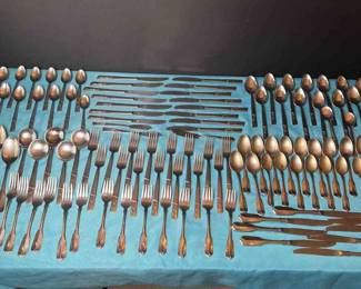 Flatware and Serving Pieces