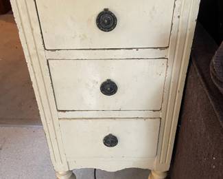 3 Drawer Country Farmhouse Style White Cabinet/Side table