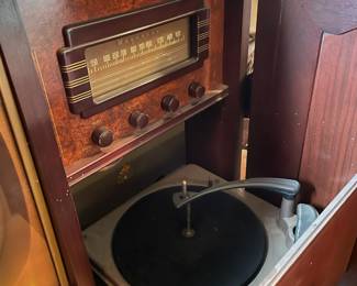 Cherry Wood Magnavox Console with Radio and Record Player & Television