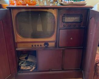 Cherry Wood Magnavox Console with Radio and Record Player & Television