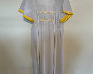 White/Yellow Midi Dress with Embroidered Daisies