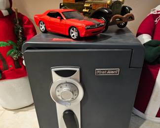 Small Floor Safe with keys and info
