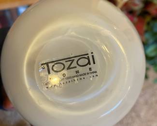 Tozai Home White Porcelain Rounded Vase