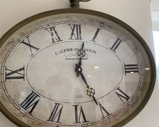 Oval French Style Wall Clock - Galerie du Gaston