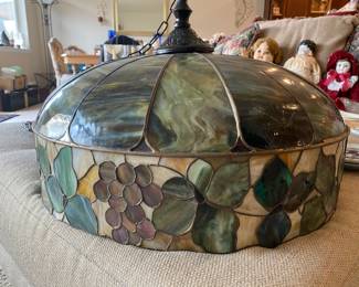 Green/Multicolored Stained Glass Hanging Dome