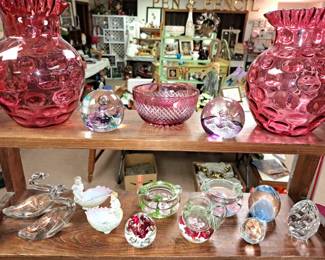 Nice selection glass paperweights.