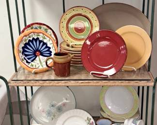 Everyday dishes. Crate and Barrell, Cracker Barrell, Franciscan