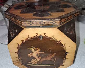 Vintage humidor/tabocco box