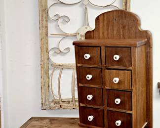 Primitives and rustic items