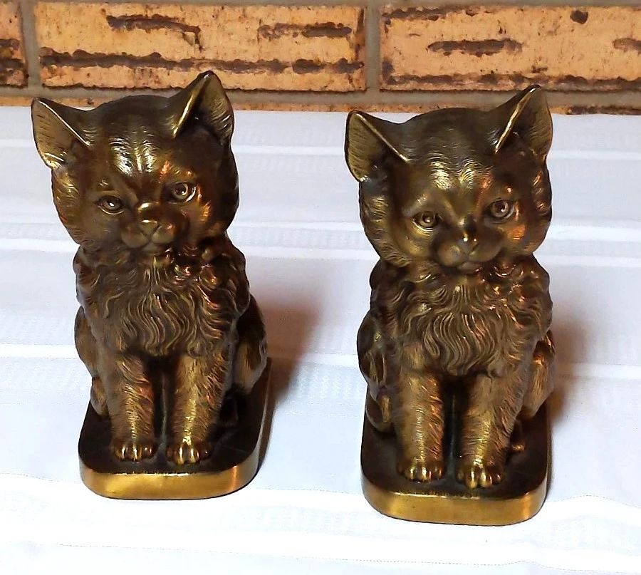 Rosenberg Retro Online Auction starts on 1/15/2024