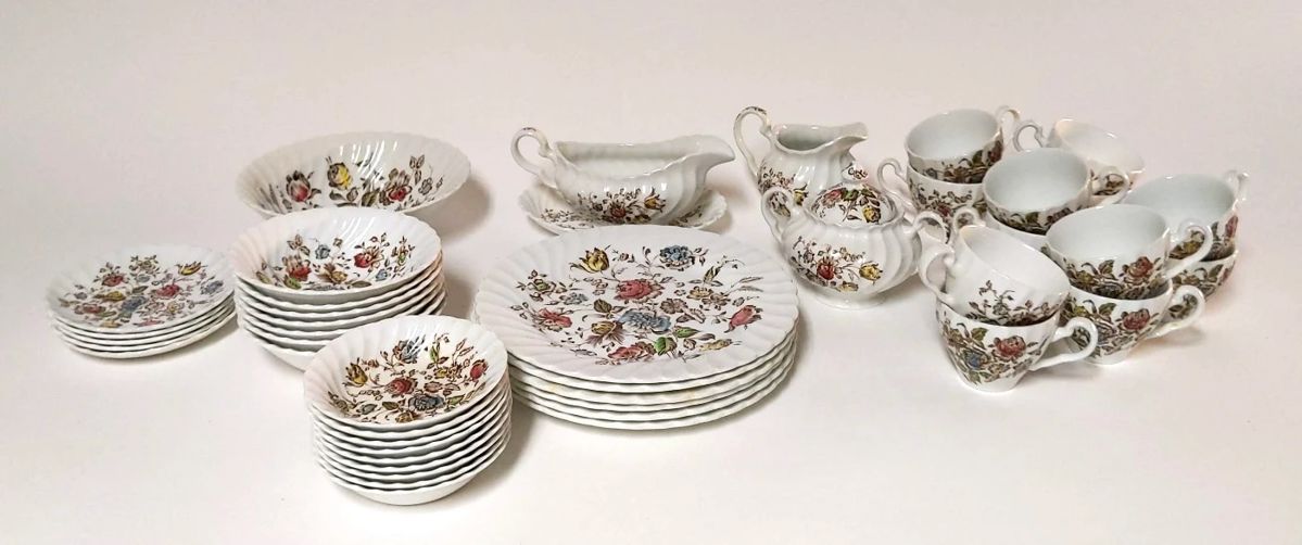 Rosenberg Retro Online Auction starts on 1/15/2024