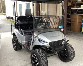 2007 EZ-GO Cart w/Lift Kit & Accessories