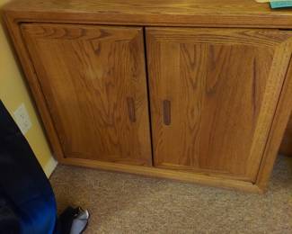 Oak buffet cabinet.