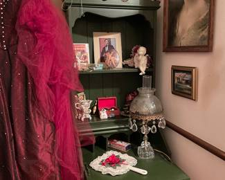 Green drop front desk, another crystal Lamp