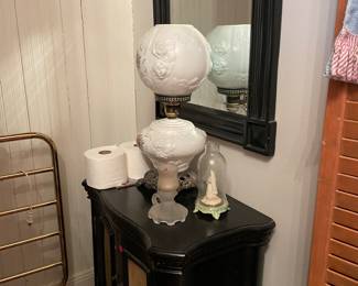 White Gone with the Wind Lamp, black cabinet and mirror , towel warmer 