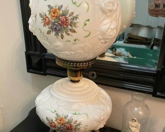 Another beautiful Lamp, Phoenix Art Glass Gone With The Wind milk glass