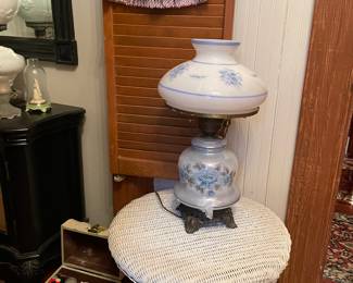 Yet another beautiful Lamp, white wicker table