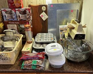 Oster mixer with food processor accessories