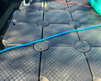 Floating dock for up to 25 ft watercraft.  New price was ove 20k.  In very good condition