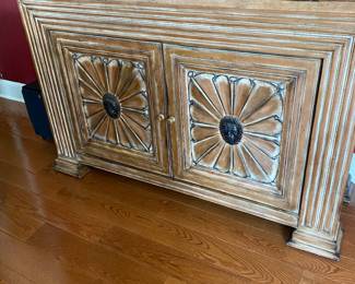 STUNNING CREDENZA