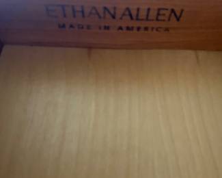  ETHAN ALLAN DESK AND CHAIR