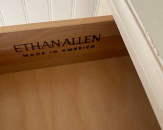 ETHAN ALLEN WARDROBE