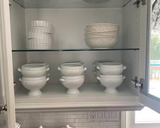 FITZ AND FLOYD WHITE CHINA