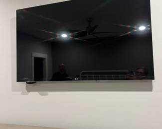 55" LG TV