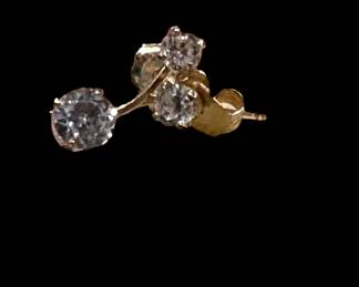 14K GOLD and Absolute Diamond Earrings