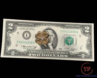 14K GOLD and Diamond Clover Brooch