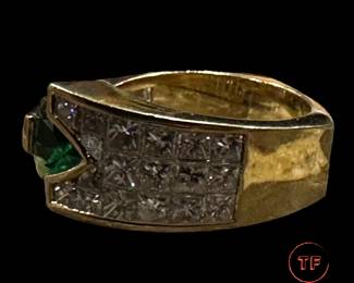 18K GOLD Tsavorite Garnet and Diamond Ring