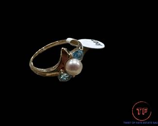 10K GOLD Pearl and Aquamarine Ring