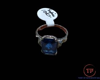 10K White GOLD Ring with Sapphire and Diamond