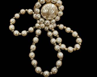 MIRIAM HASKELL Faux Pearl Earring Set