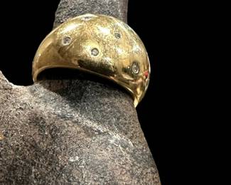 Diamond Dotted 10K GOLD Dome Band