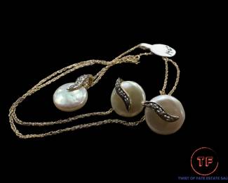 14K GOLD Diamond and Disc Pearl(s) Earring and Necklace Set