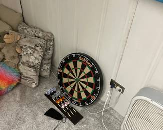 dart board