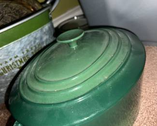 Le Creuset (I think) Dutch oven will check bottom later