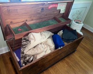 Lane Cedar Chest
