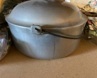 Vintage Montgomery Ward aluminum dutch oven.
