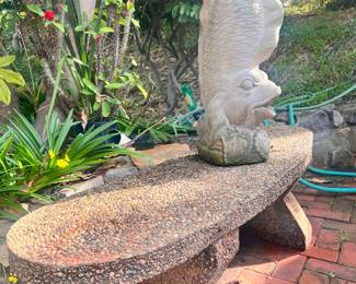 PEBBLE & STONE VINTAGE BENCH - THAT KOI ON TOP JUST WOW!