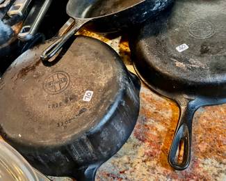 GRISWOLD CAST IRON SKILLETS (2)