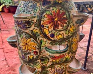 OK WHAT A BEAUTY - FLORA & FAUNA CERAMIC PLANTERN 
MADE IN ITALY 