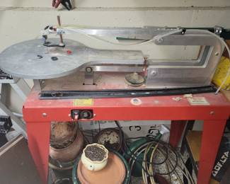 Scroll saw