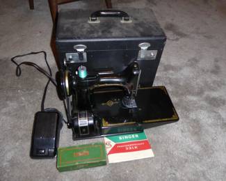 Singer Featherweight