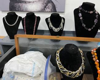 Minneapolis, MN Estate Sales around 55414