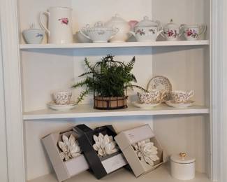 Corner China Cabinet Items, Tea Pots, Tea Cups, Ceramic Floral Decorations