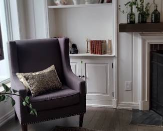 Overview of room, Area Rug